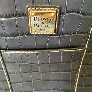 Dooney & Bourke 1975 Shoulder Bag